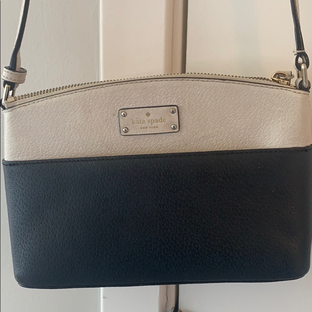 Kate Spade crossbody bag - Picture 2 of 3